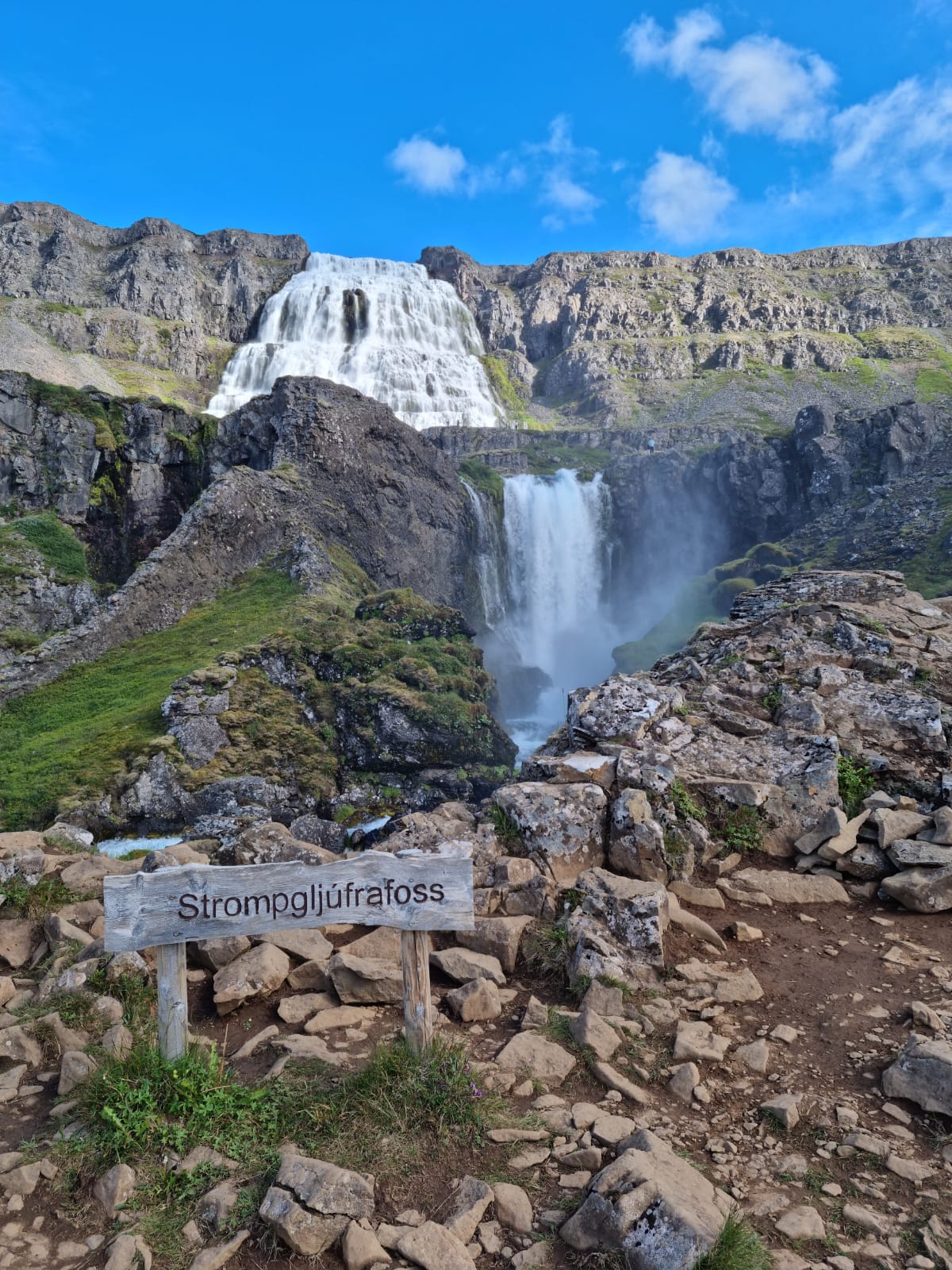 Westfjords wodospad Strompgljufrafoss - Islandia natura